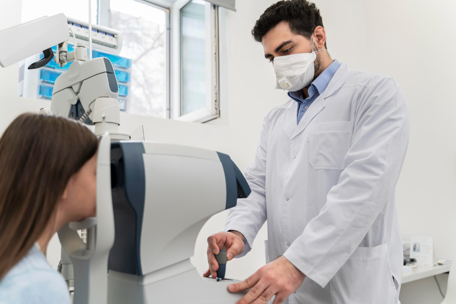 ophthalmologist dubai