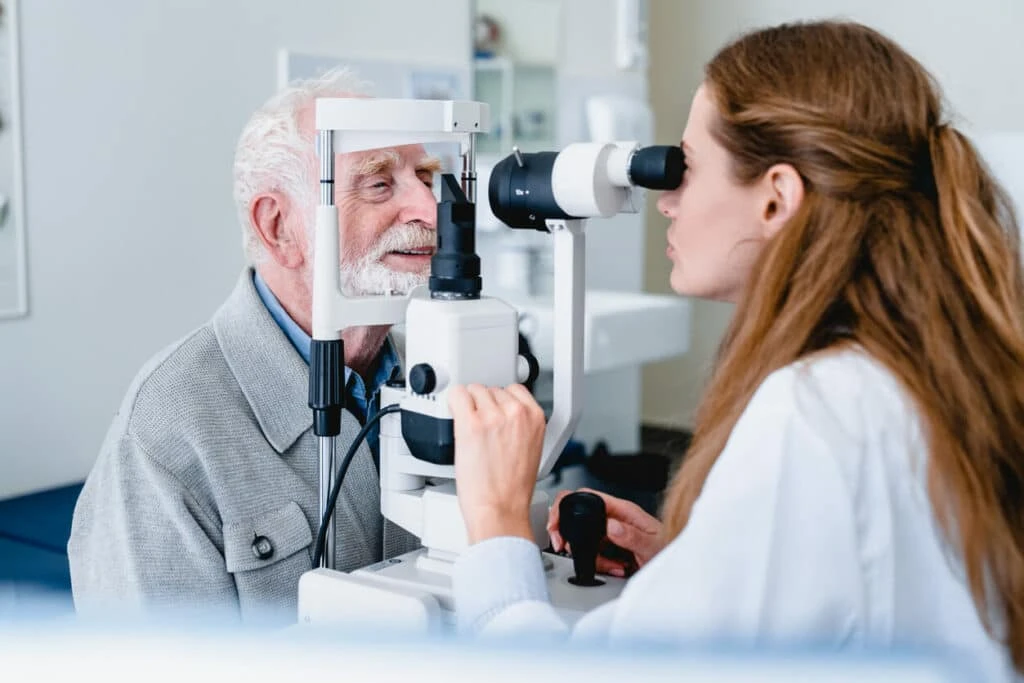 macular degeneration treatment in dubai