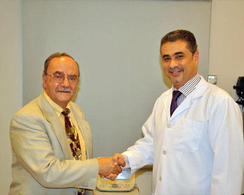 Meet with leading eye specialists